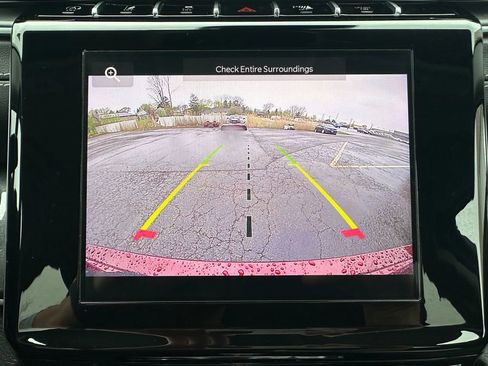 Used 2023 Jeep Grand Cherokee Laredo w/ Luxury Tech Group I AWD/4WD image 7