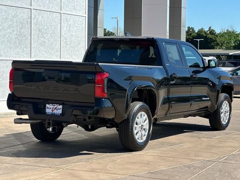 New 2026 Toyota Tacoma SR5 RWD image 4
