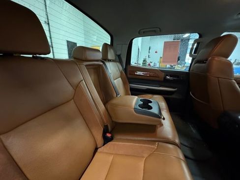 Used 2021 Toyota Tundra Platinum image 3