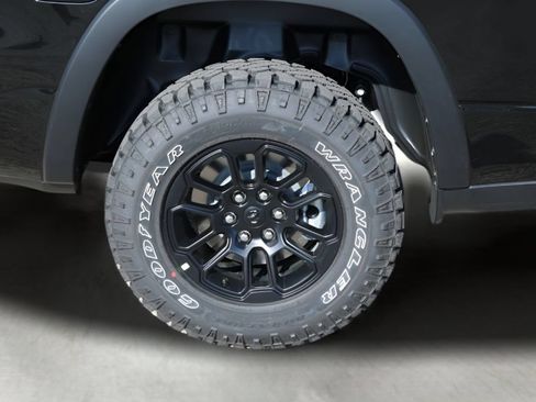 New 2027 RAM 1500 Rebel w/ Rebel Level 2 Equipment Group AWD/4WD image 9