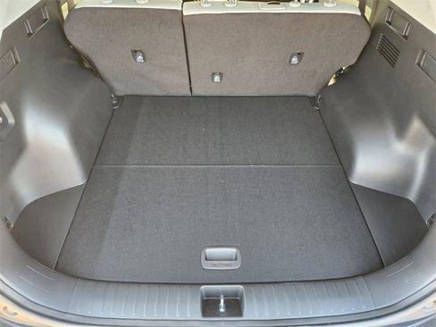 New 2026 Kia Sportage EX image 22