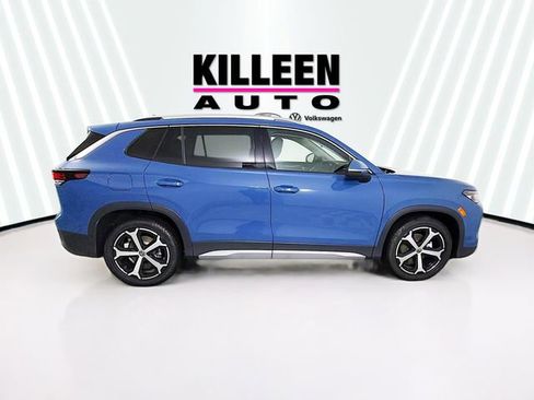 New 2026 Volkswagen Tiguan SE image 8