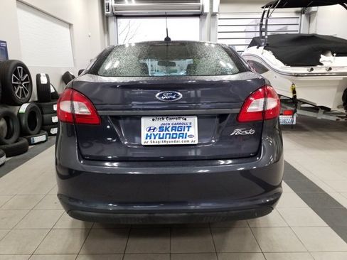 Used 2012 Ford Fiesta S image 17