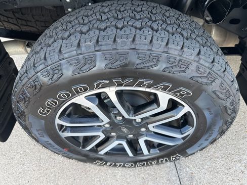 Used 2024 Ford Ranger Lariat w/ FX4 Off-Road Package image 20