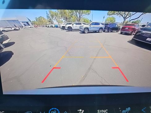 New 2026 Chevrolet Traverse LT FWD image 31