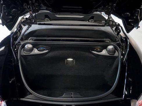 Used 2022 Porsche 718 Boxster Spyder RWD image 50