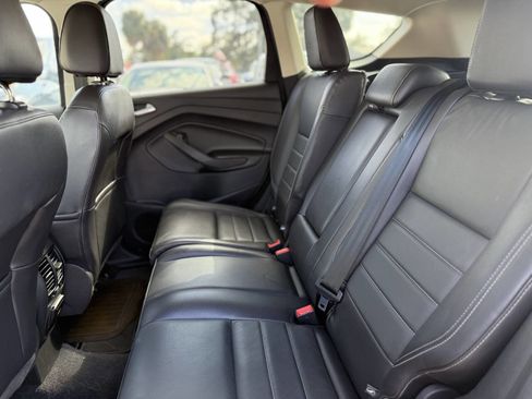 Used 2016 Ford Escape SE w/ SE Leather Comfort Package image 21