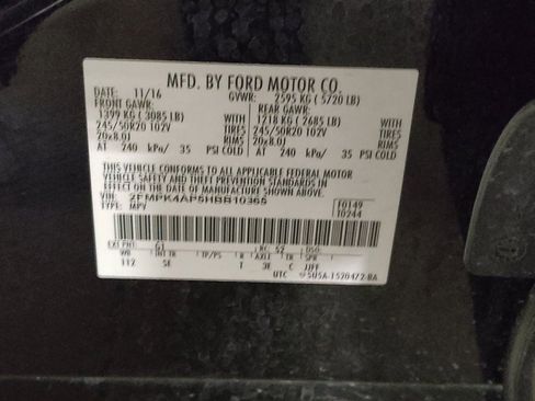 Used 2017 Ford Edge Sport w/ Technology Package image 33