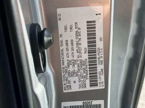 Used 2022 Toyota Tundra Platinum RWD image 23