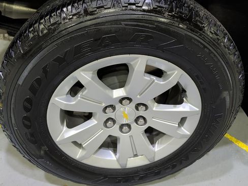 Used 2022 Chevrolet Colorado LT w/ LT Convenience Package RWD image 9