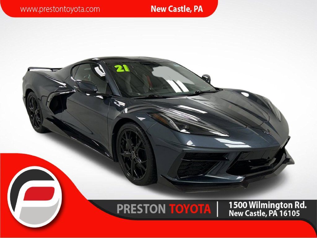 Used 2021 Chevrolet Corvette Stingray Preferred Cpe w/ Z51 Performance Package RWD image 1