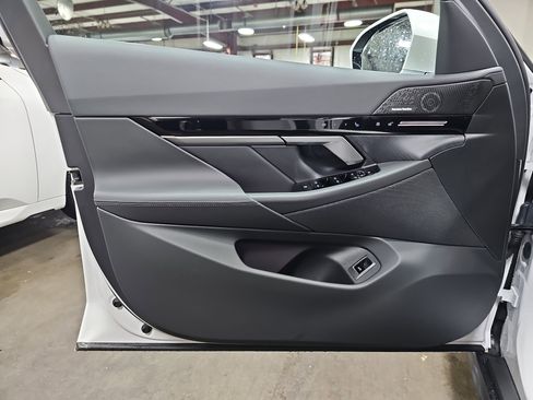 New 2026 BMW 530i xDrive AWD/4WD image 27