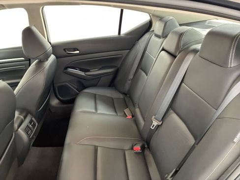 Used 2021 Nissan Altima 2.5 SL FWD image 18