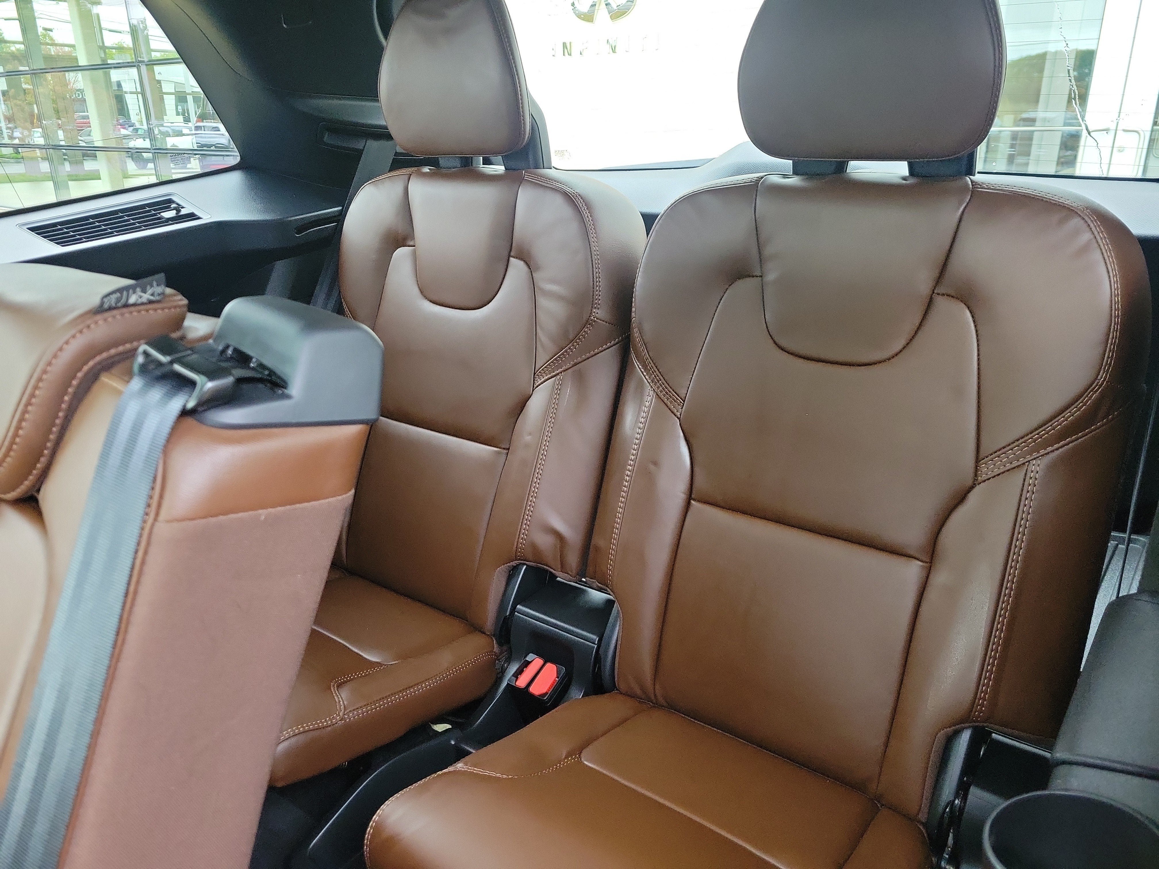 Used 2025 Volvo XC90 B6 Ultra AWD/4WD image 30
