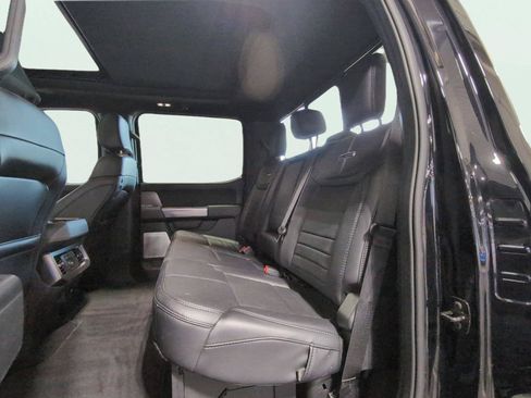 Used 2026 Ford F450 Platinum AWD/4WD image 13