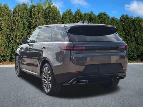 Used 2023 Land Rover Range Rover Sport SE AWD/4WD image 6