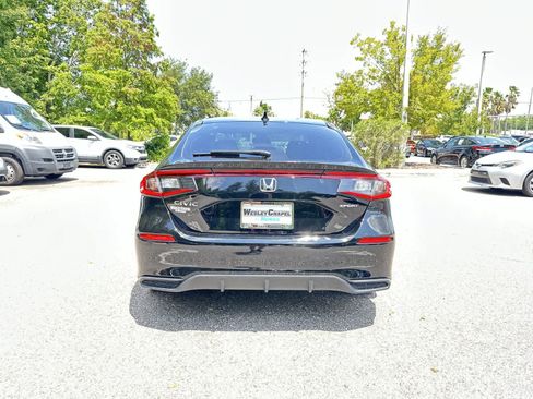 Used 2025 Honda Civic Sport image 5