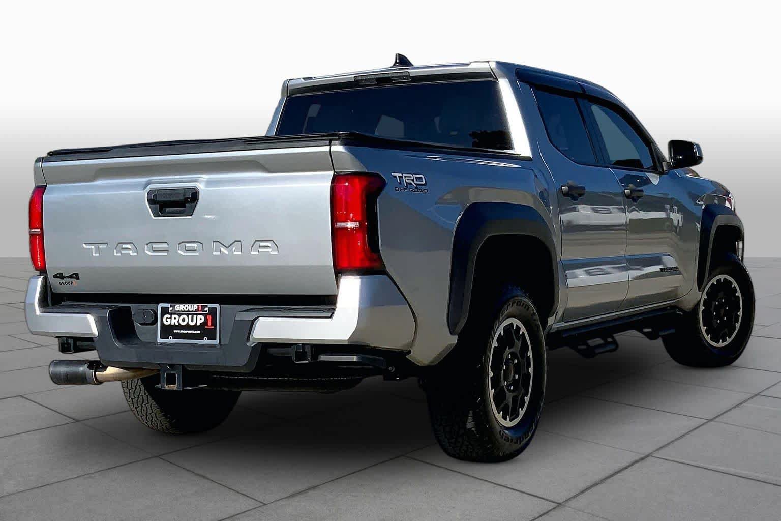 Used 2024 Toyota Tacoma TRD Off-Road AWD/4WD image 13
