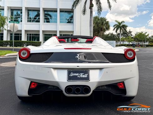 Used 2014 Ferrari 458 Spider RWD image 50