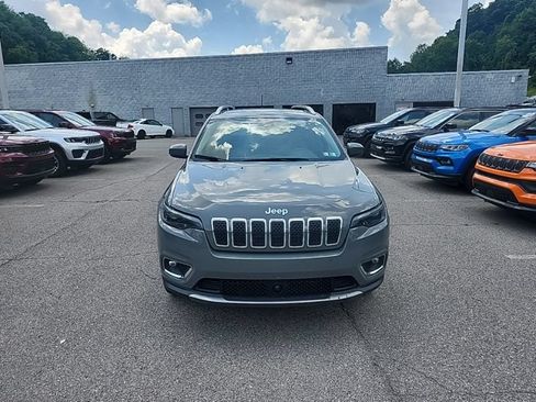 Used 2021 Jeep Cherokee Limited w/ Trailer Tow Group AWD/4WD image 2
