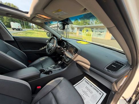 Used 2013 Kia Optima EX FWD image 12