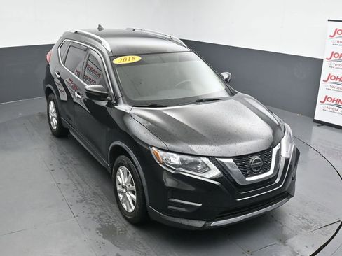 Used 2018 Nissan Rogue SV AWD/4WD image 25