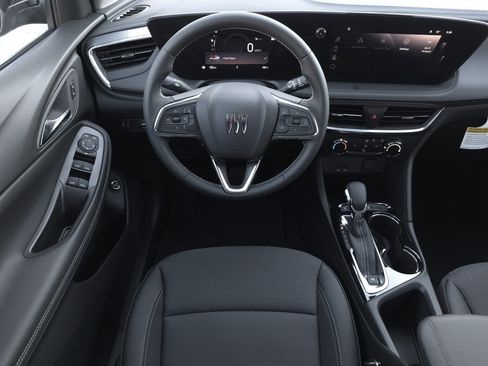 New 2026 Buick Envista Preferred image 12