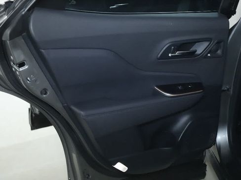 Certified 2023 Toyota Crown AWD/4WD image 13