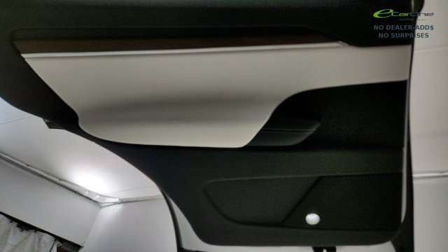 Used 2022 Tesla Model X AWD/4WD image 41
