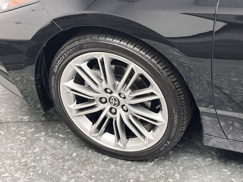 Used 2021 Toyota Avalon Limited w/ Advanced Safety Package FWD image 32