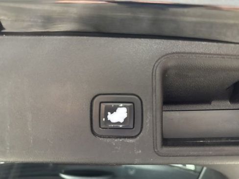 Used 2020 GMC Terrain SLT w/ Preferred Package image 21