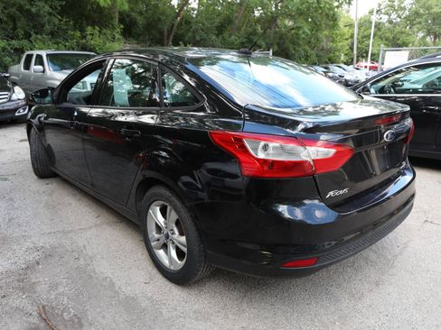 Used 2014 Ford Focus SE FWD image 8