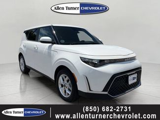 Used 2024 Kia Soul LX w/ Option Group 015 FWD video 1