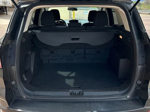 Used 2018 Ford Escape SE image 12