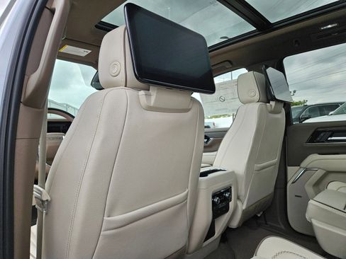 New 2026 GMC Yukon Denali image 25