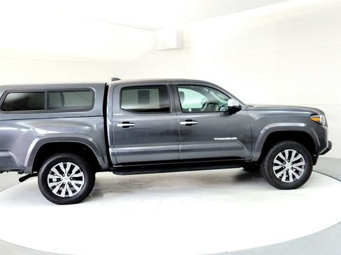 Certified 2021 Toyota Tacoma Limited AWD/4WD image 6