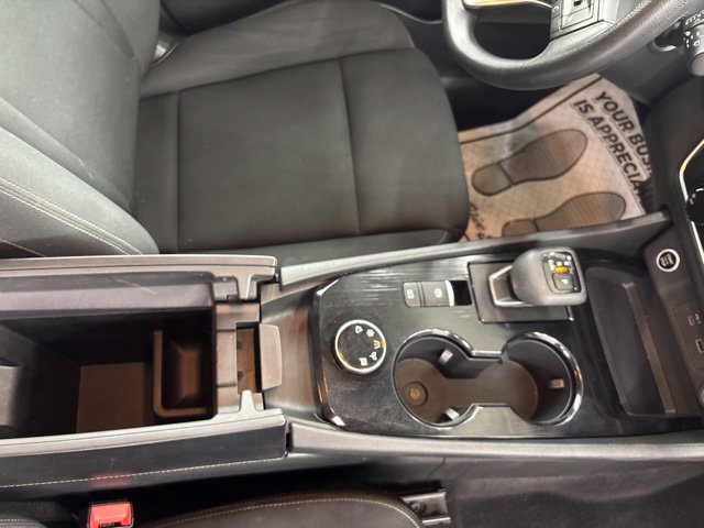 Used 2023 Nissan Rogue S AWD/4WD image 25