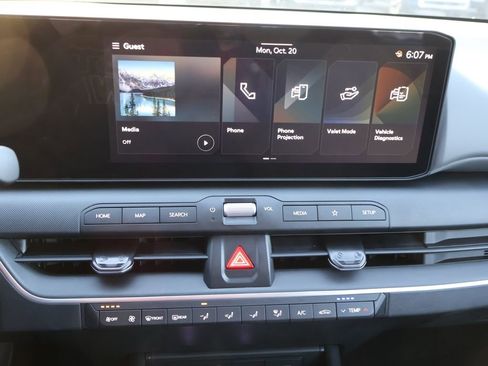 New 2025 Kia K4 LXS image 22