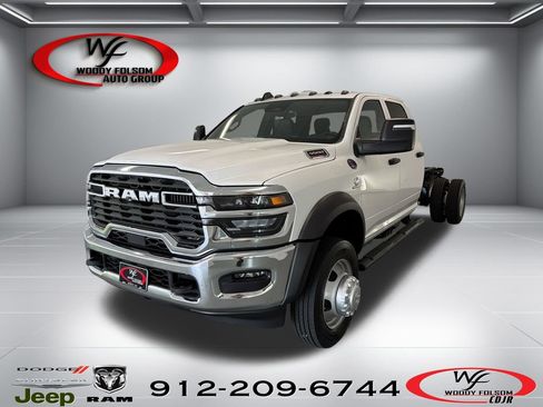 New 2026 RAM 5500 Tradesman w/ Chrome Appearance Group AWD/4WD image 1