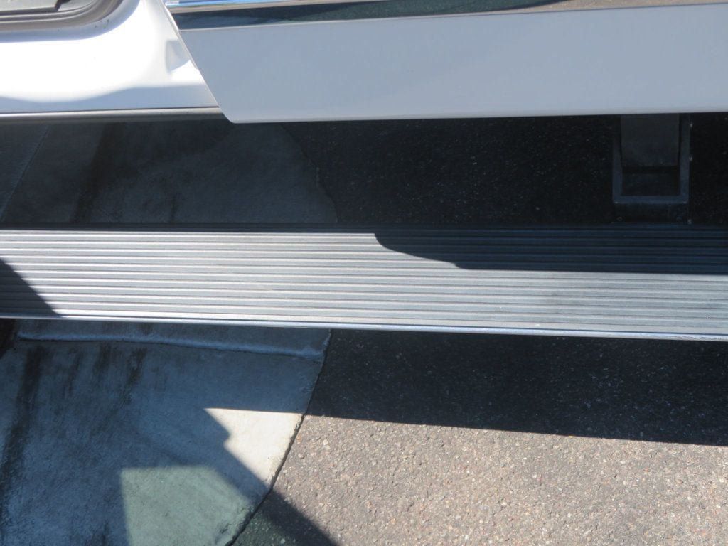 Used 2012 Ford F150 Platinum RWD image 16