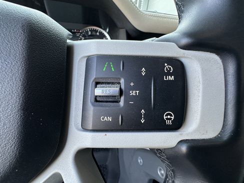 Certified 2023 Land Rover Defender 110 SE AWD/4WD image 21