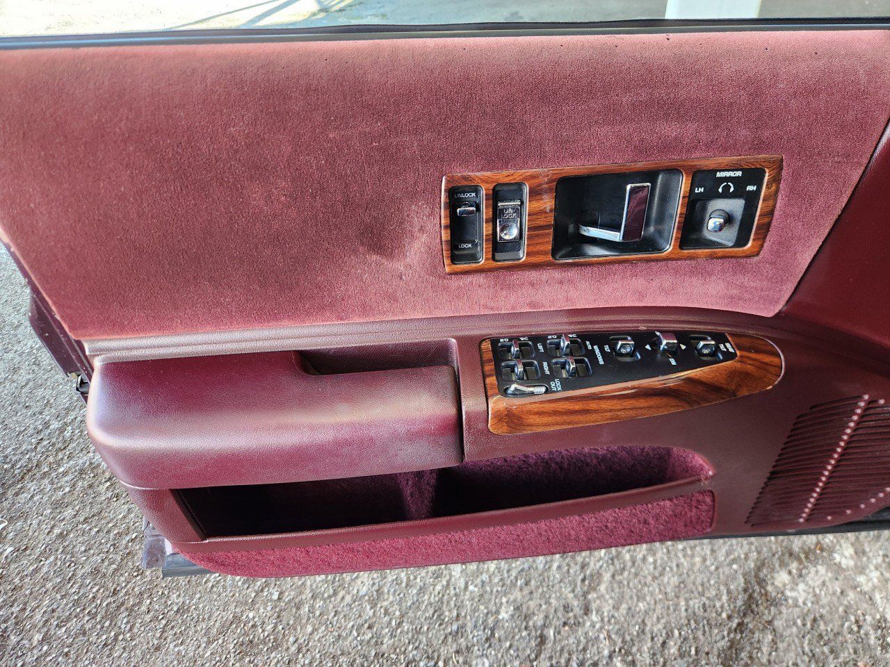 Used 1995 Chevrolet Caprice Classic RWD image 11