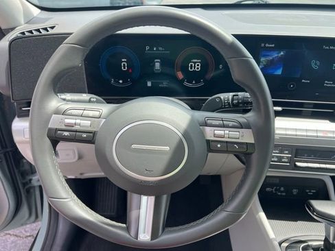 Used 2024 Hyundai Kona SEL AWD/4WD image 10