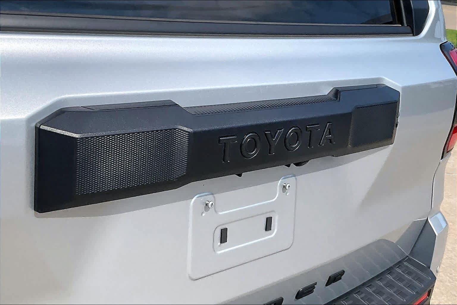 Used 2026 Toyota 4Runner TRD Off-Road Premium AWD/4WD image 30
