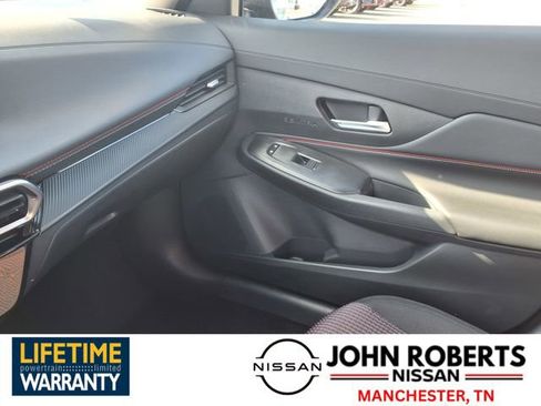 New 2026 Nissan Sentra SR w/ Floor Mat Package image 7