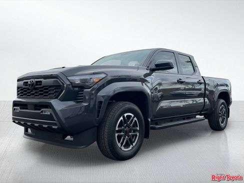 Certified 2026 Toyota Tacoma TRD Sport RWD image 2