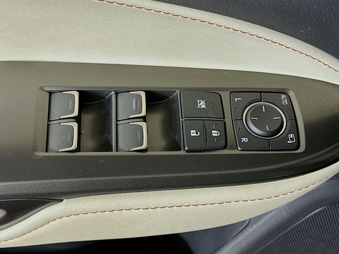 Used 2024 Lexus NX 250 FWD image 15