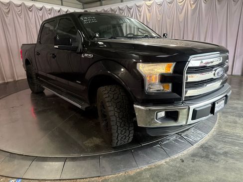 Used 2015 Ford F150 Lariat w/ Equipment Group 501A Mid RWD image 3