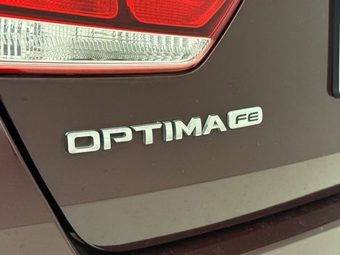 Used 2018 Kia Optima LX image 10