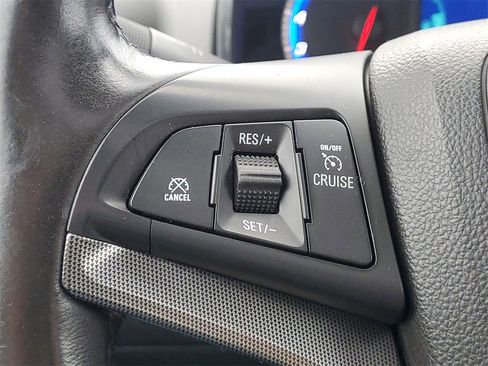 Used 2016 Chevrolet Trax LTZ image 19